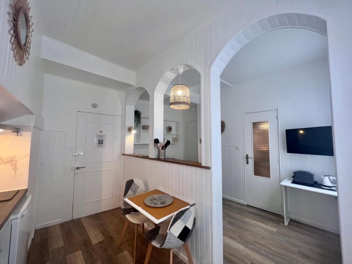 Casa Cloutiers #1, #2 & #3 - Jolis Studios - Emplacement Ideal Hyper Centre Brive Bagian luar foto